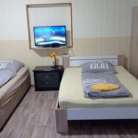 Gaestezimmer Sommer Locktow 외부 사진