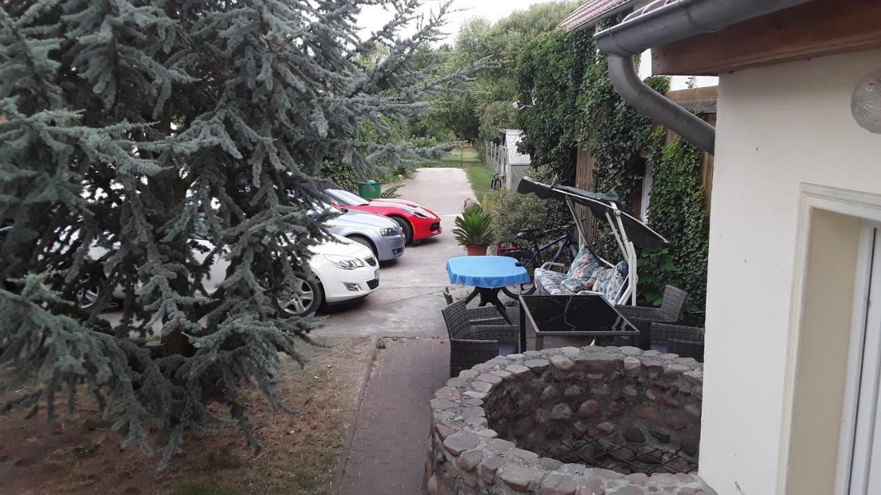 Gaestezimmer Sommer Locktow 외부 사진